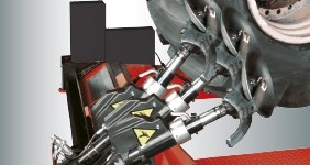feat-Hydraulically-adjustable