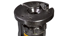feat-centreclamp